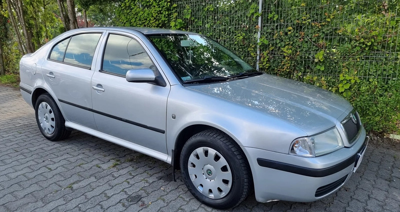 Skoda Octavia cena 12900 przebieg: 265000, rok produkcji 2008 z Warszawa małe 326